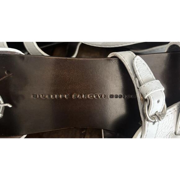 Giuseppe Zanotti Women's White Gladiator Ankle Strap Flats Sandals Size 8.5 - Picture 7 of 16
